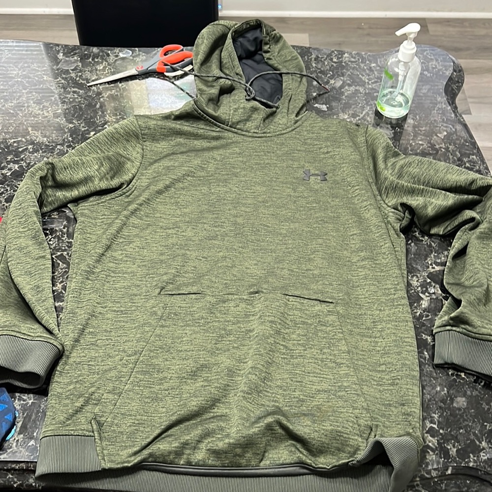 Underarmour green hoodie